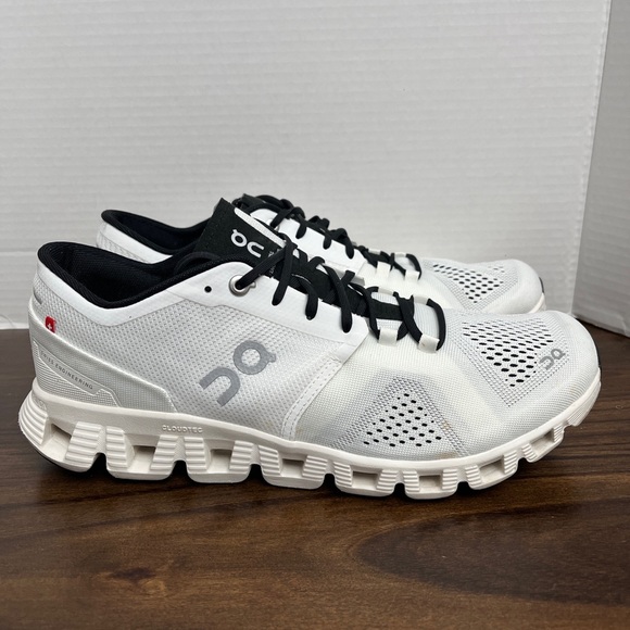 On Running Shoes On Running Cloud X Womens Whiteblack Running Cloud